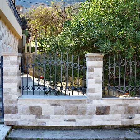 Apartments Cosovic Kotor Luaran gambar