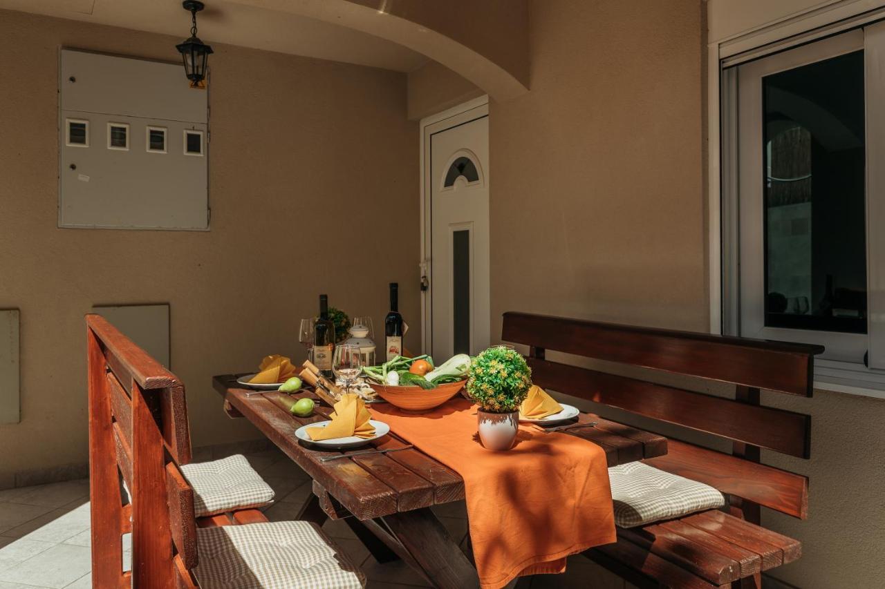 Apartments Cosovic Kotor Luaran gambar