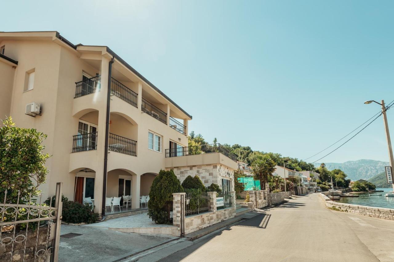 Apartments Cosovic Kotor Luaran gambar