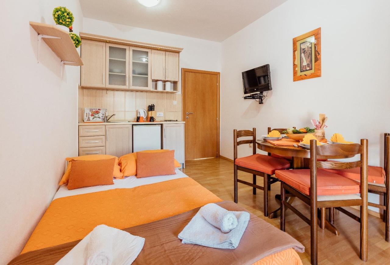 Apartments Cosovic Kotor Luaran gambar