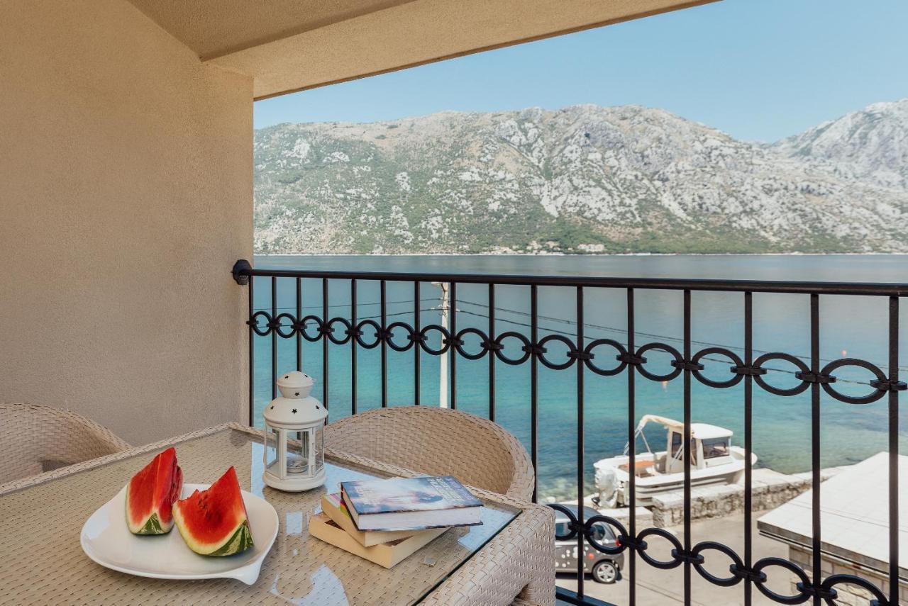 Apartments Cosovic Kotor Luaran gambar