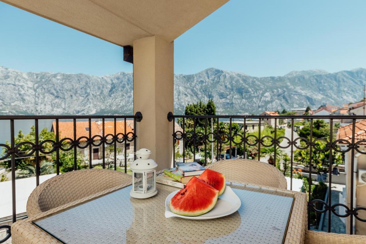 Apartments Cosovic Kotor Luaran gambar