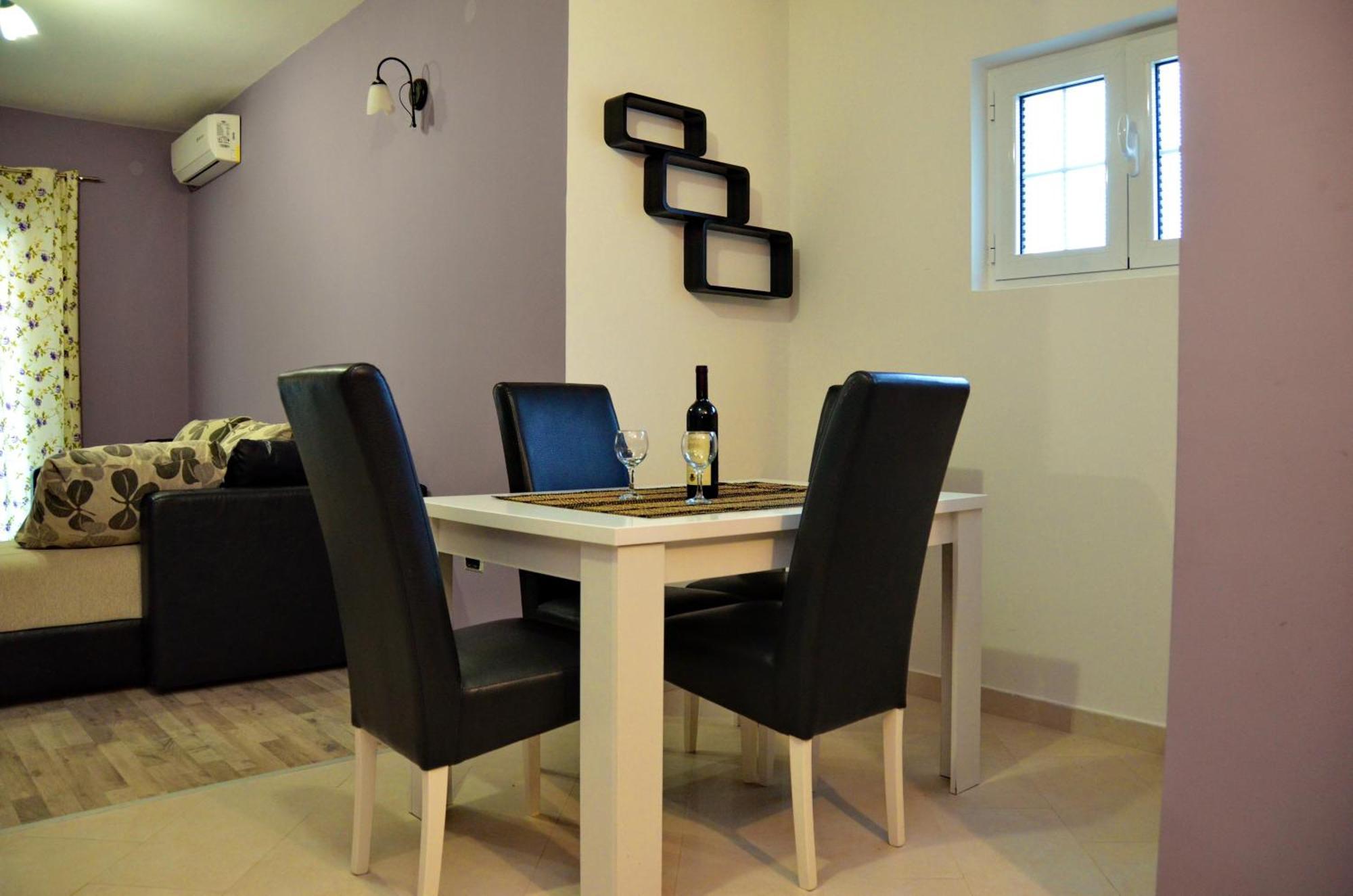Apartments Cosovic Kotor Bilik gambar